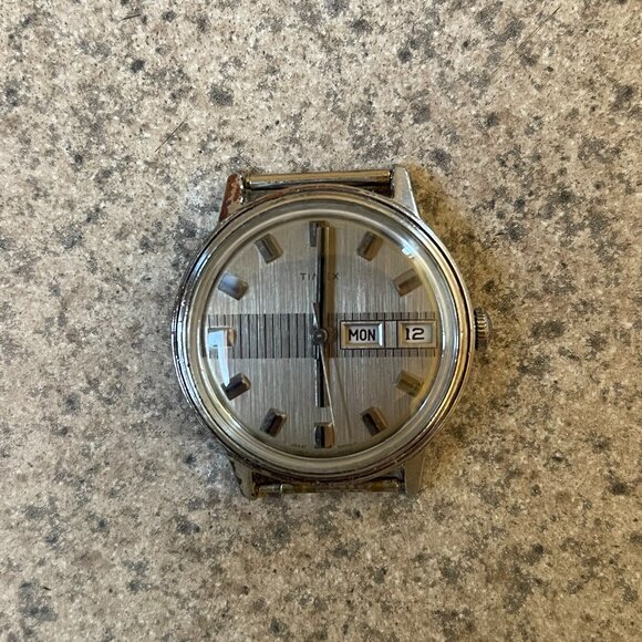 Vintage Timex Mercury Day Date Watch 16850 02774 [1974] - Picture 1 of 7